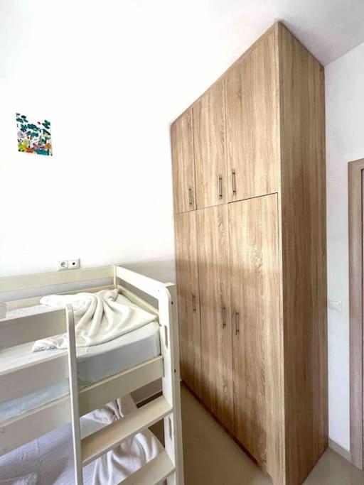 The Cosy Nest - Breakfast Lncluded Apartment